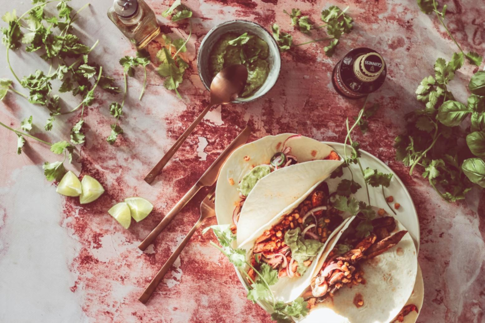 Процес су-від приготування з точним контролем температури